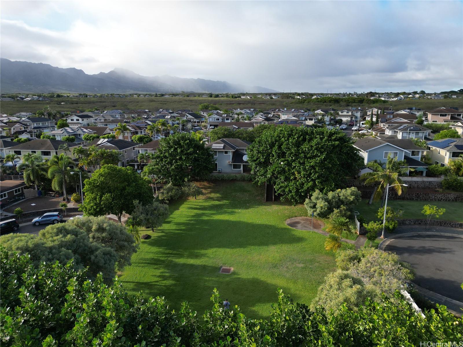 94-1055  Halehau Street Royal Kunia, Waipahu home - photo 24 of 25