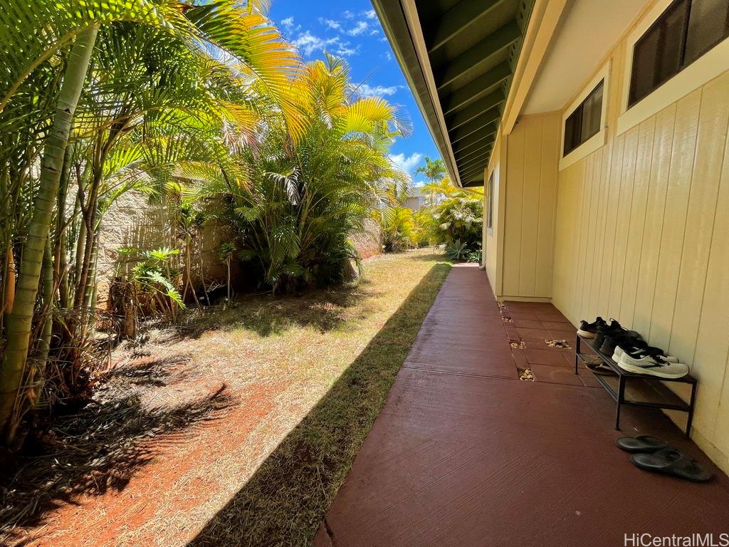 94-1055 Kamiki Street Waipahu - Rental - photo 20 of 23