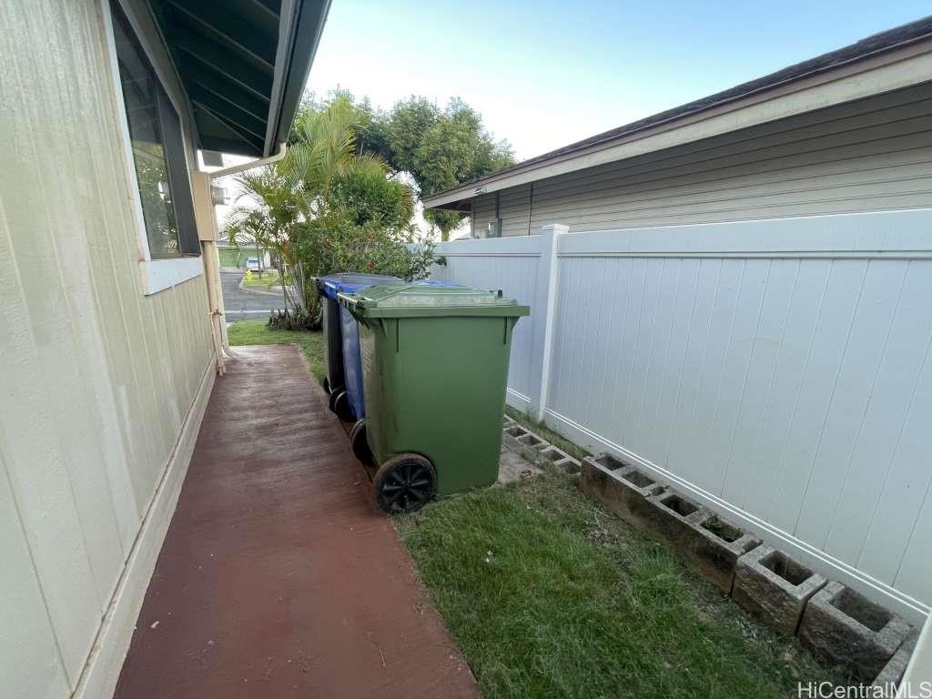 94-1055 Kamiki Street Waipahu - Rental - photo 23 of 23