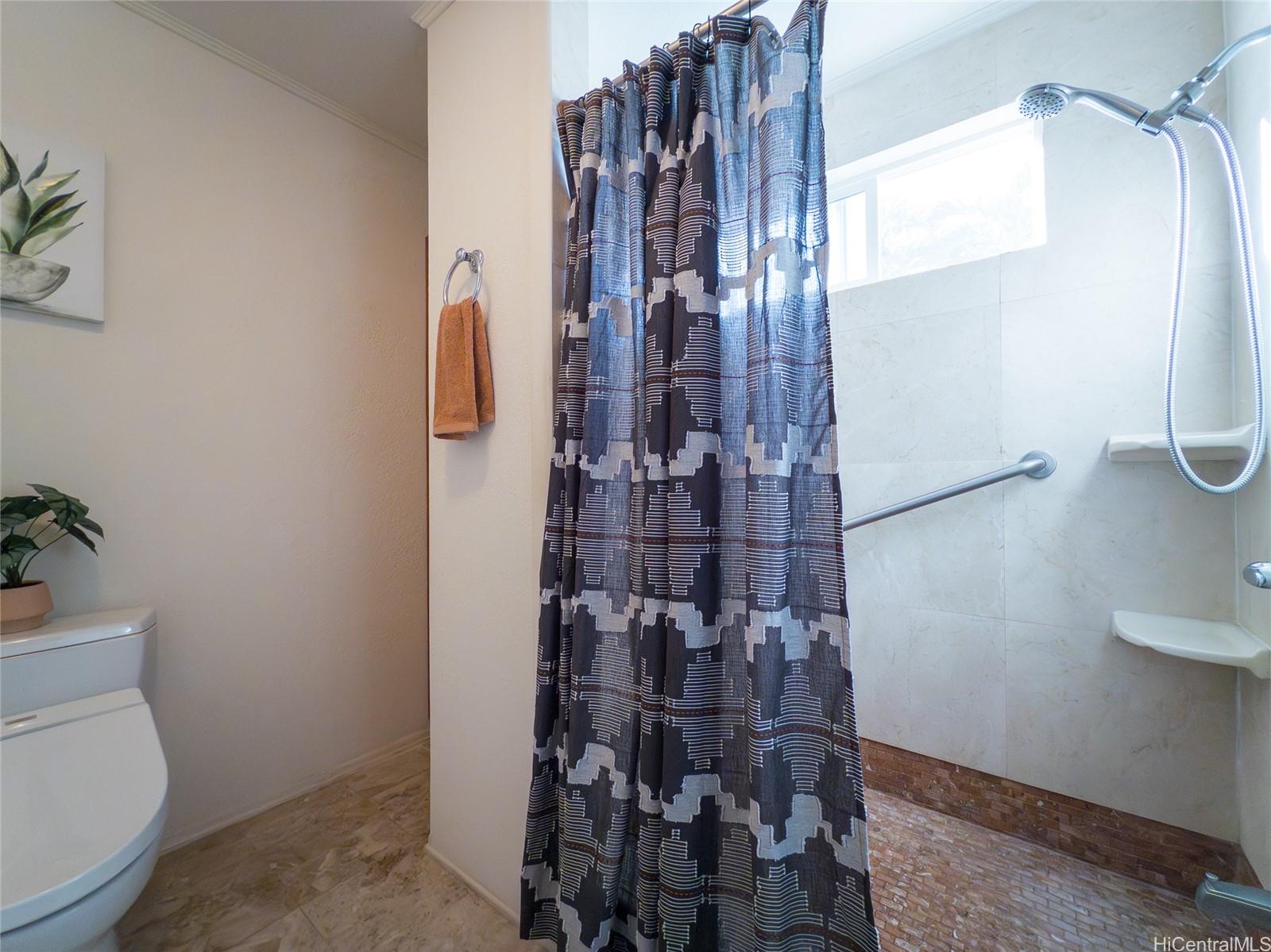 94-1055  Leko Place Waipio Gentry, Waipahu home - photo 14 of 25