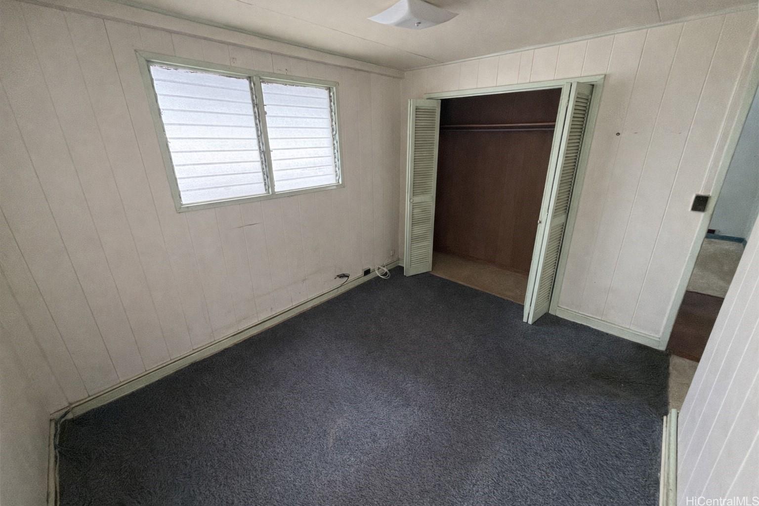 94-1056  Kahuanui St Waipahu Triangle, Waipahu home - photo 7 of 12