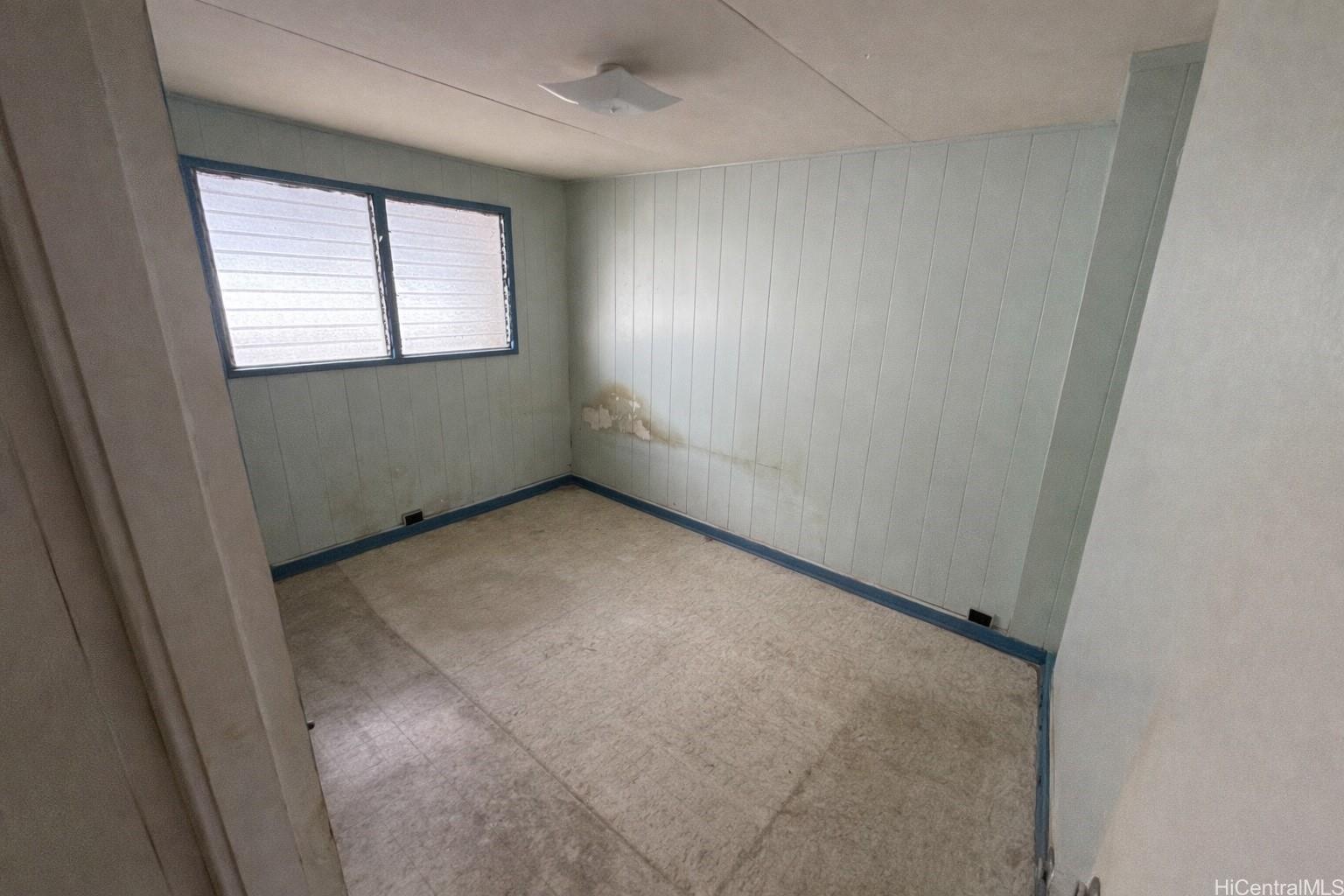 94-1056  Kahuanui St Waipahu Triangle, Waipahu home - photo 8 of 12