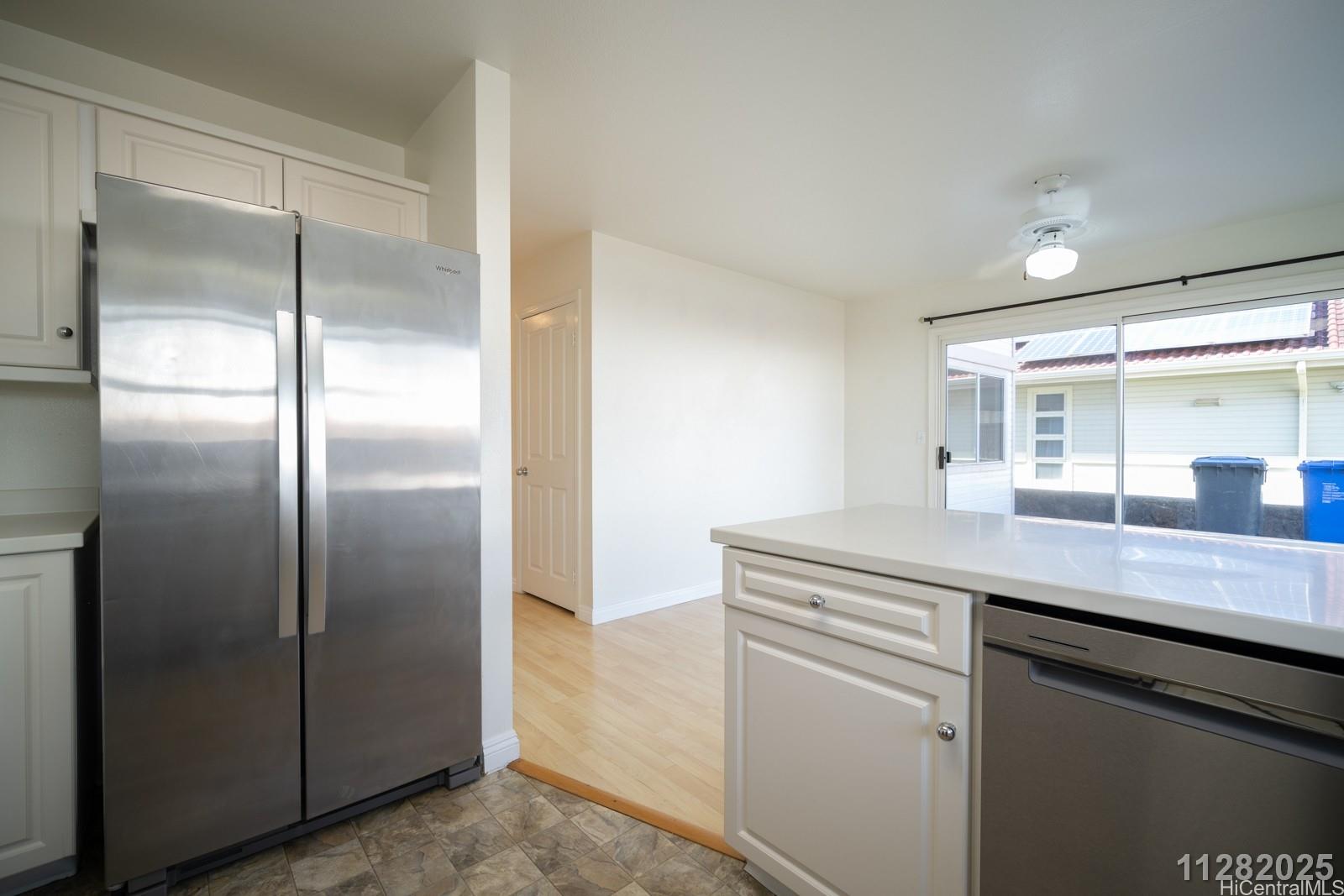 94-1056 Nawele St Waipahu - Rental - photo 14 of 25