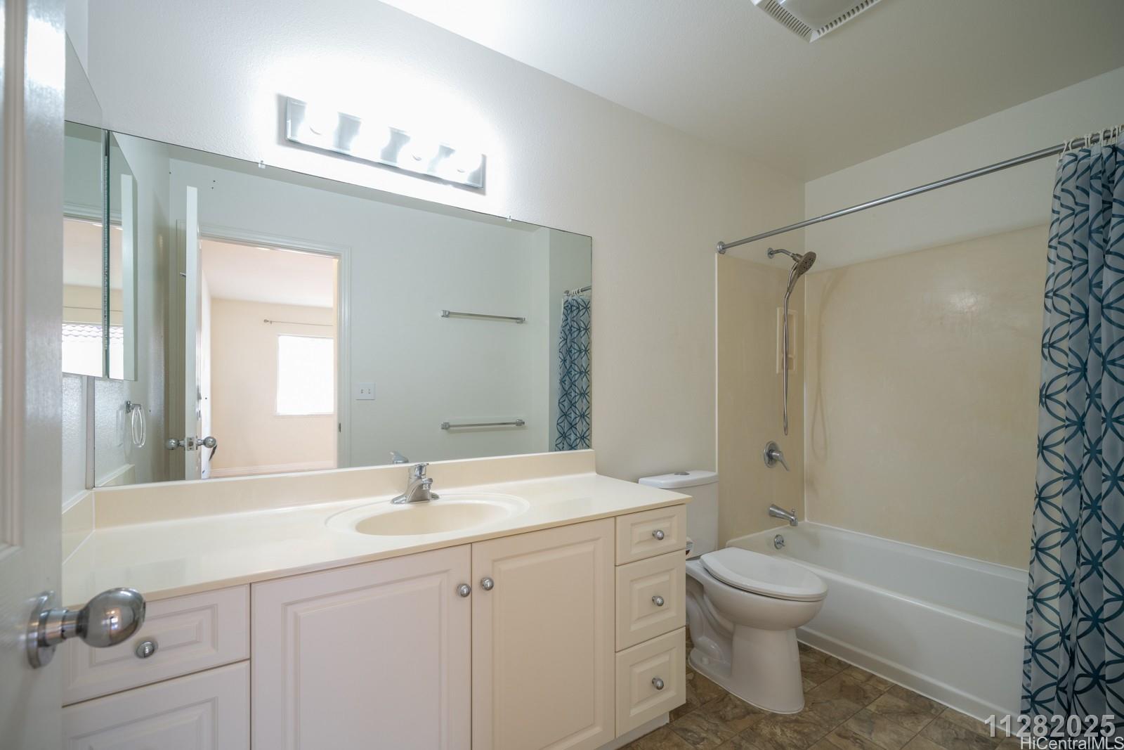 94-1056 Nawele St Waipahu - Rental - photo 23 of 25