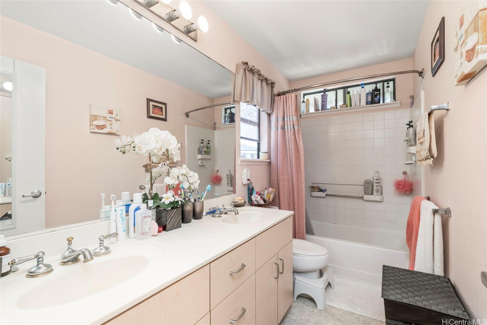 94-1059  Pouhana Way Royal Kunia, Waipahu home - photo 11 of 21