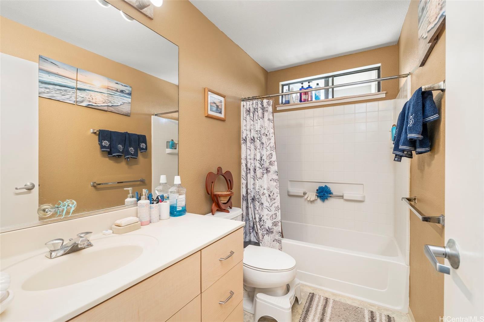 94-1059  Pouhana Way Royal Kunia, Waipahu home - photo 15 of 21