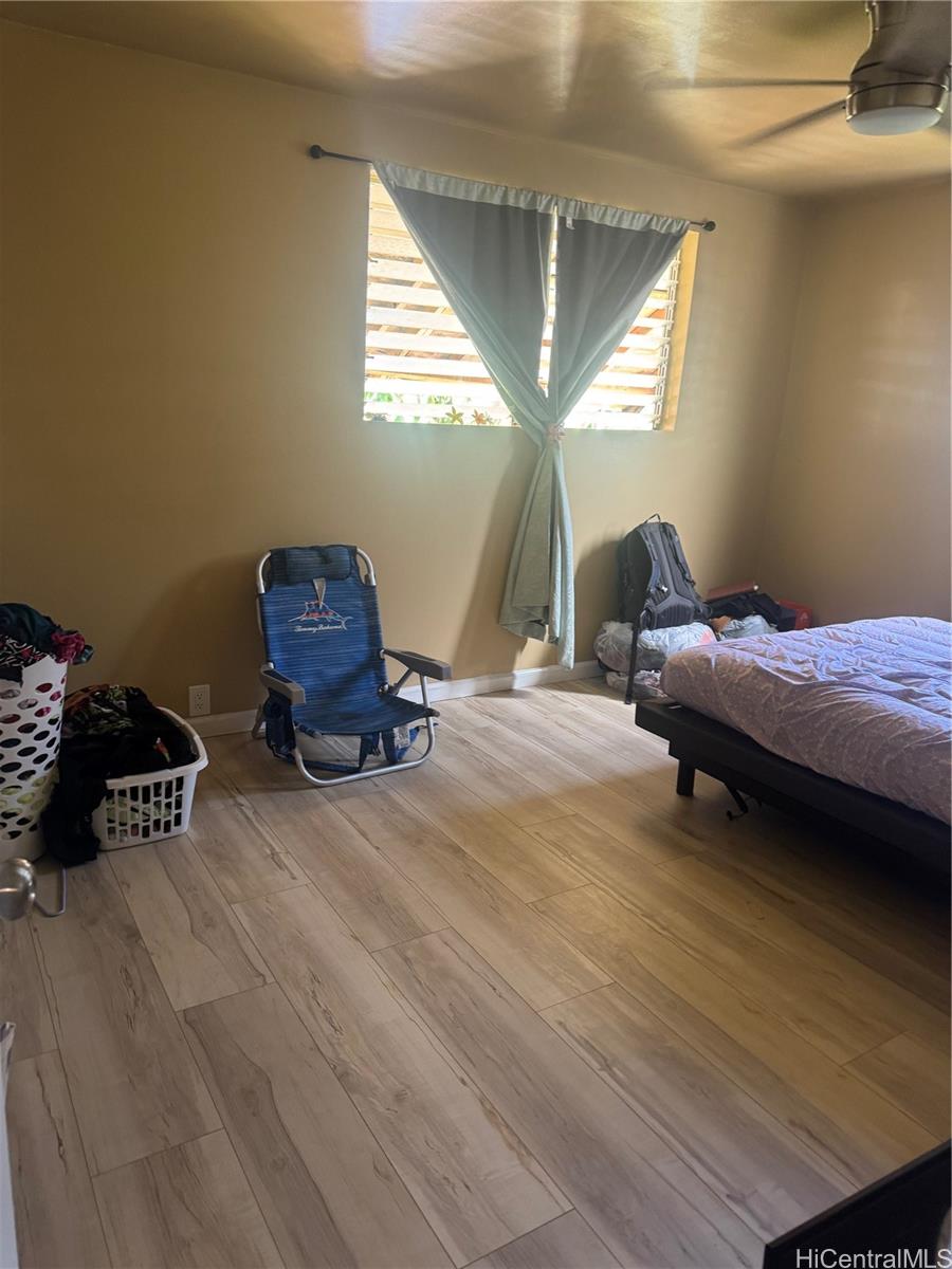 94-1065  Lumikula Street Seaview, Waipahu home - photo 9 of 11