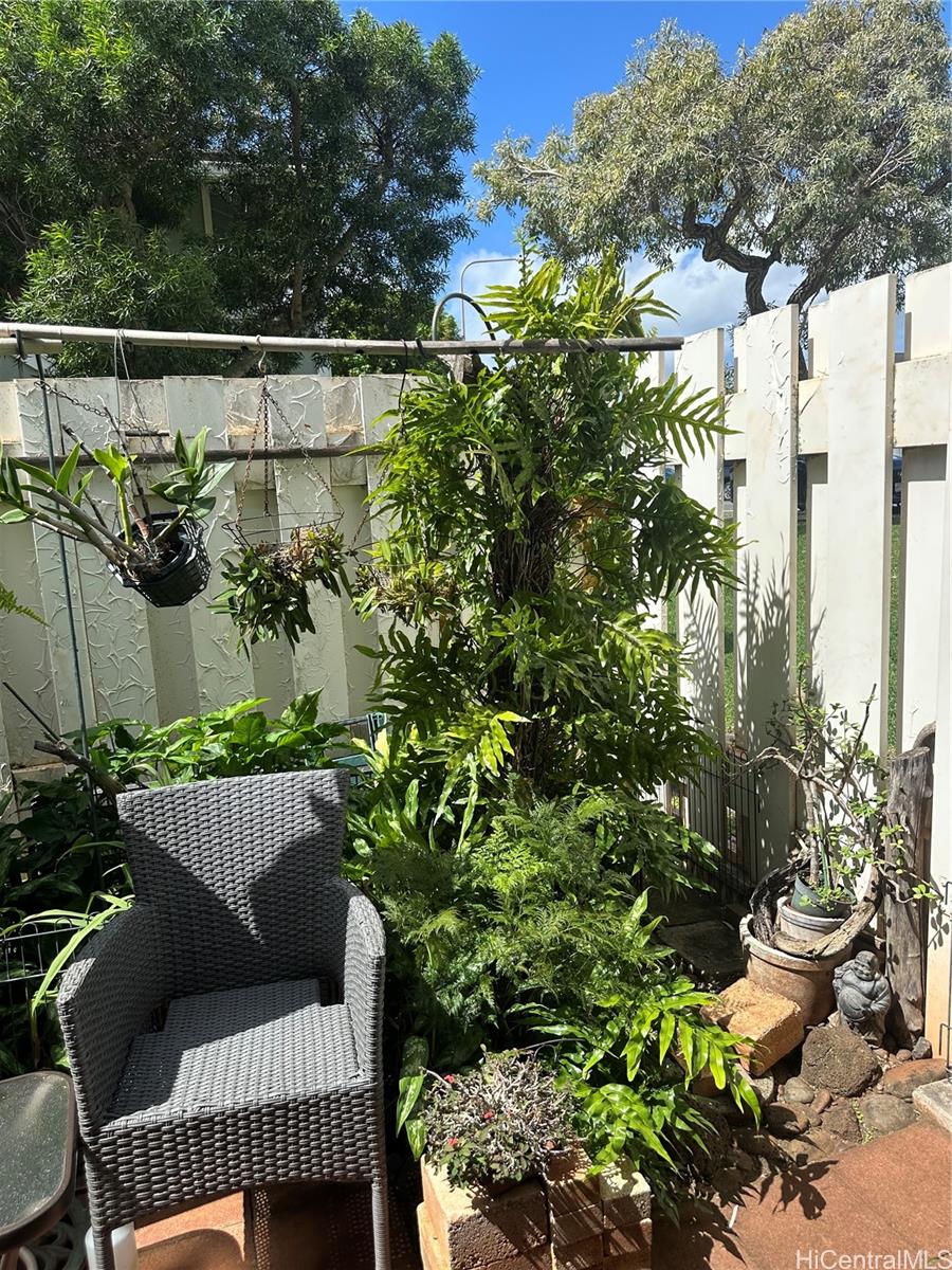 94-1074 Paawalu St townhouse # P1, Waipahu, Hawaii - photo 2 of 4