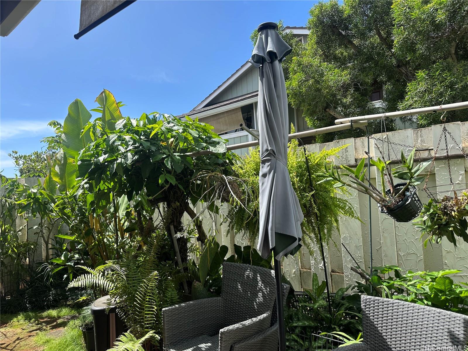 94-1074 Paawalu St townhouse # P1, Waipahu, Hawaii - photo 3 of 4