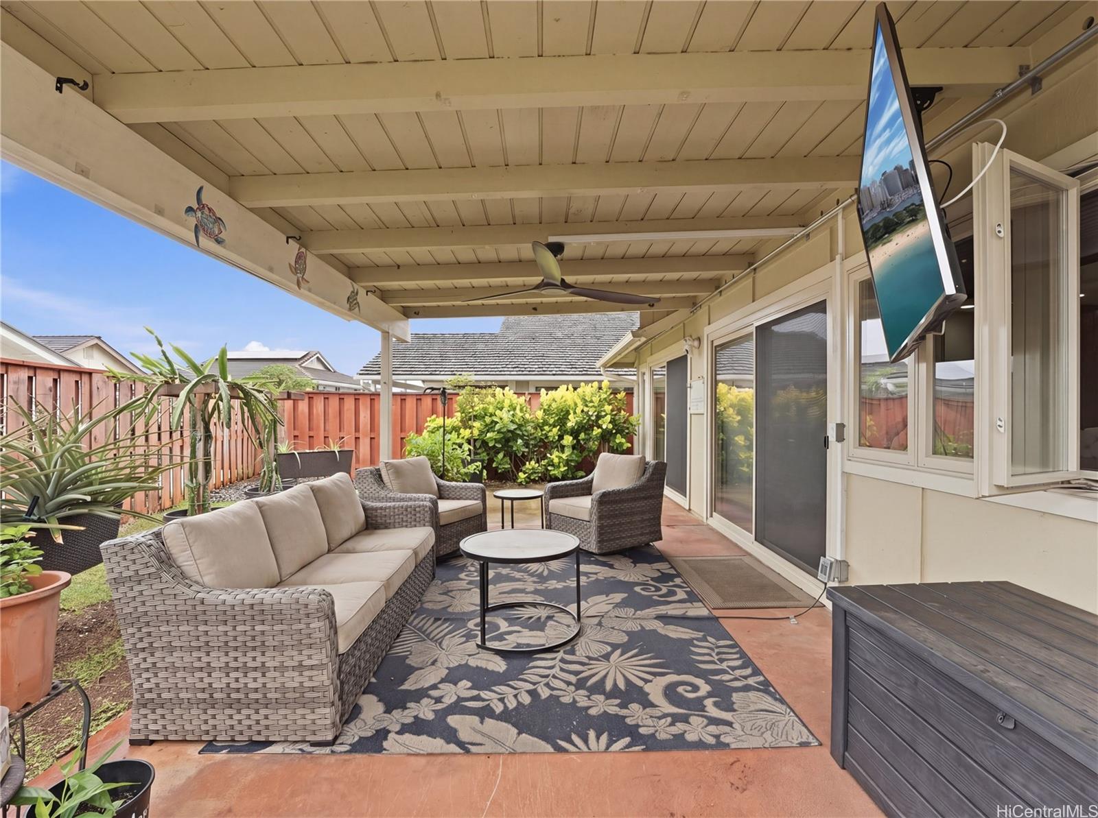 94-1075  Leko Place Waipio Gentry, Waipahu home - photo 20 of 25