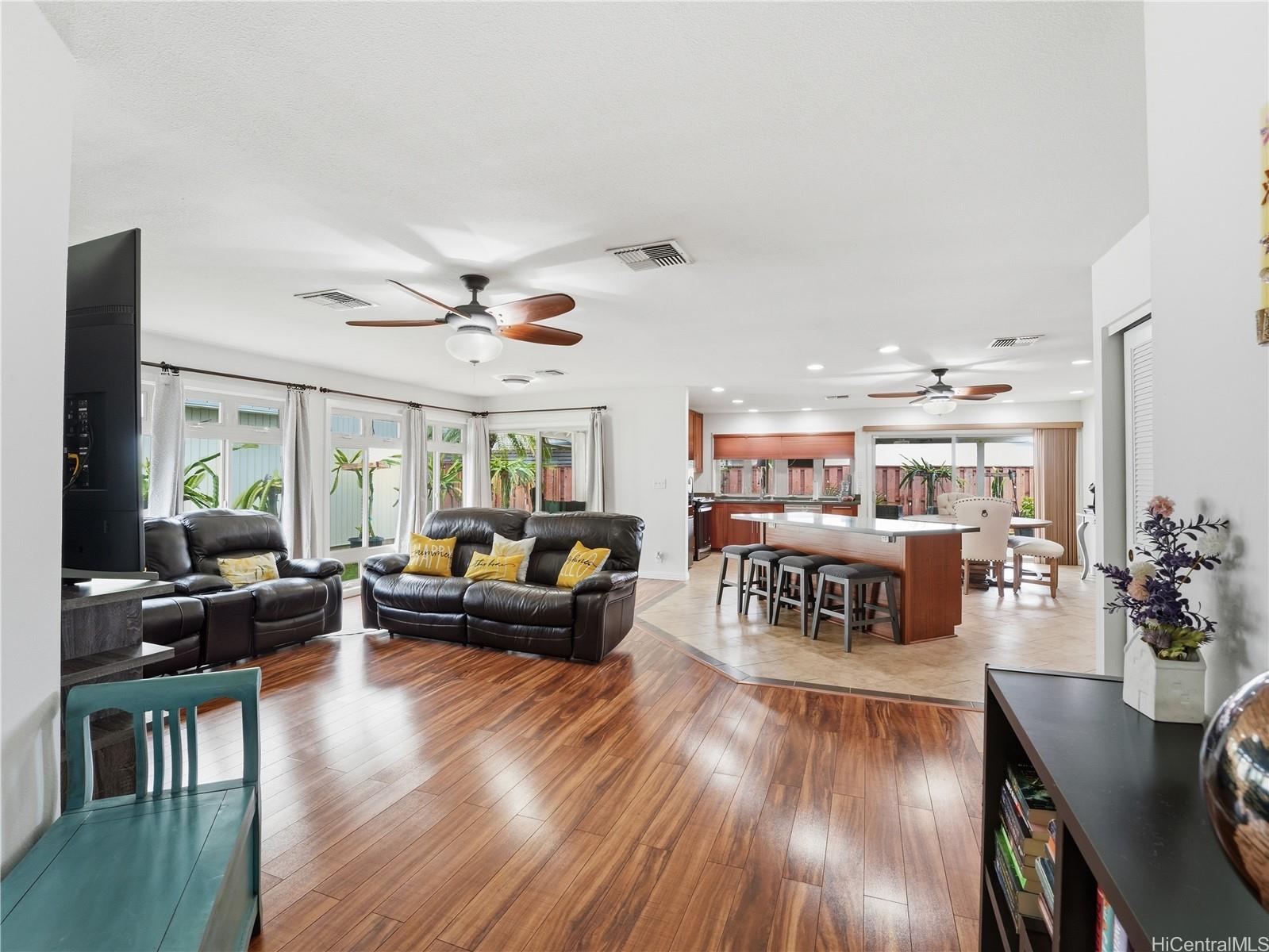 94-1075  Leko Place Waipio Gentry, Waipahu home - photo 3 of 25