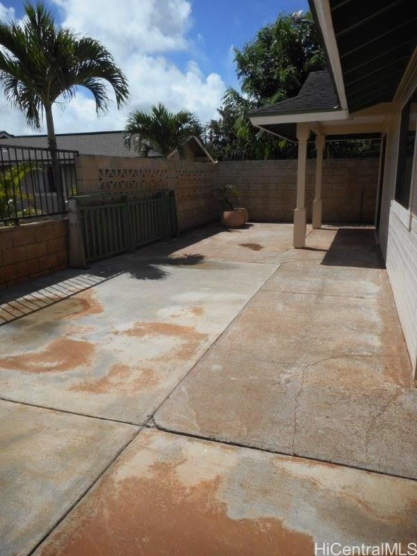 94-1077 Kamiki St Waipahu - Rental - photo 20 of 25