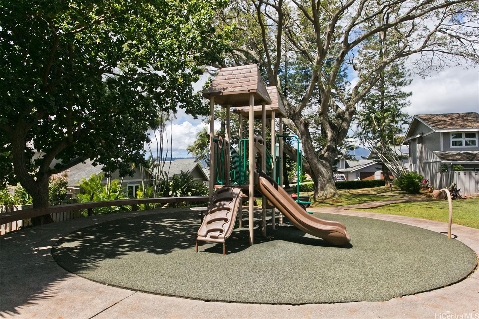 Mililani Town Association townhouse # 9, Mililani, Hawaii - photo 20 of 22