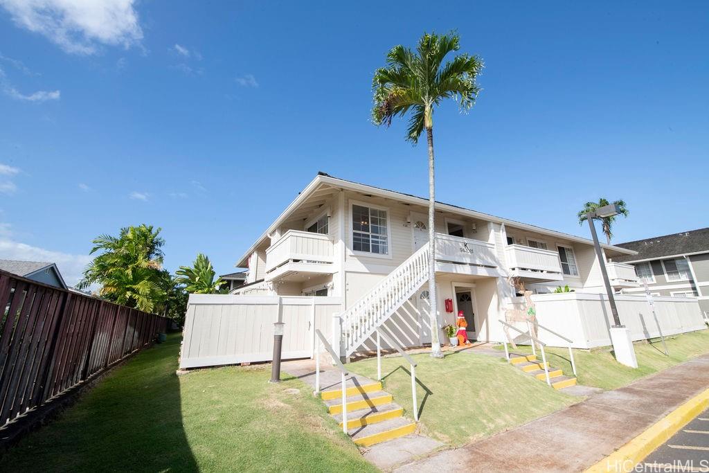 Waipio Gentry townhouse # K12, Waipahu, Hawaii - photo 18 of 20