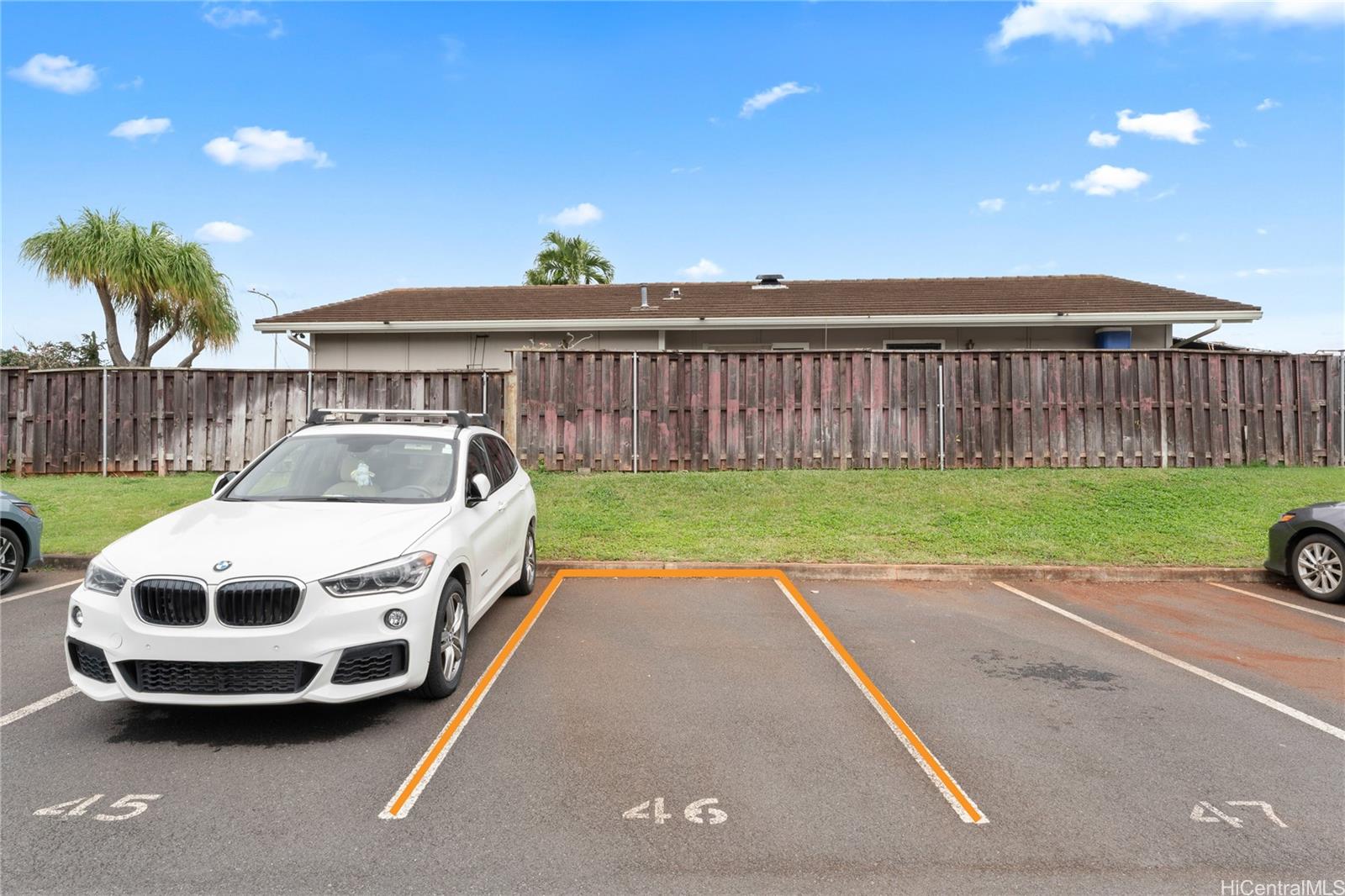 Waipio Gentry townhouse # J8, Waipahu, Hawaii - photo 24 of 25