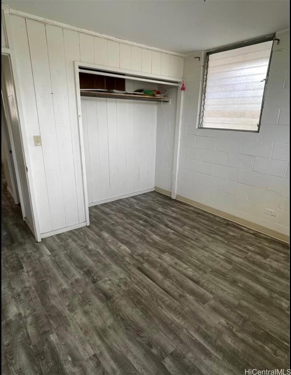 94-110 Pupunohe St Waipahu - Multi-family - photo 10 of 13