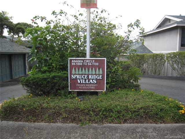 Mililani Town Assn. townhouse # 89, Mililani, Hawaii - photo 2 of 8