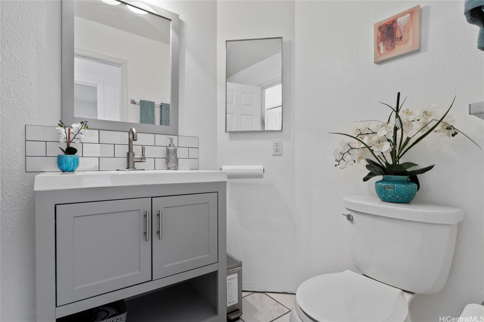 94-1100  Pulelo Street Waikele, Waipahu home - photo 17 of 23