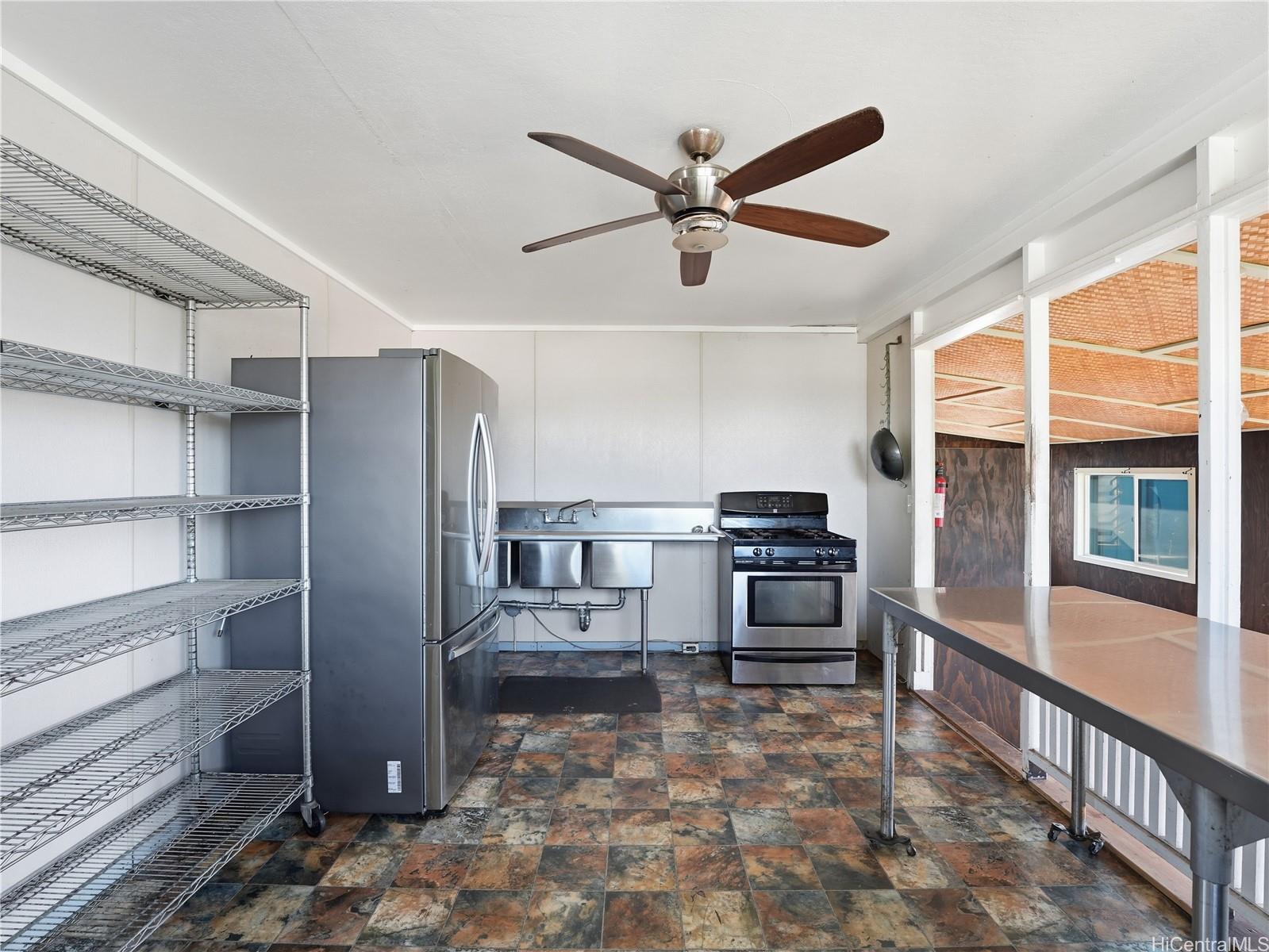 94-1109  Lumi Street Crestview, Waipahu home - photo 5 of 14