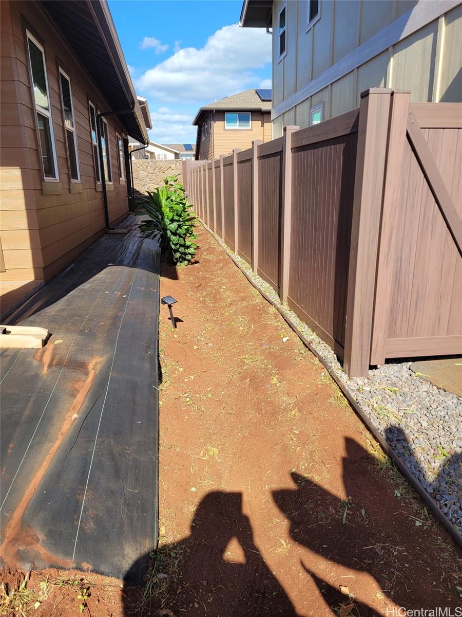 94-1110  Moleokekoa Street Koa Ridge, Waipahu home - photo 21 of 23