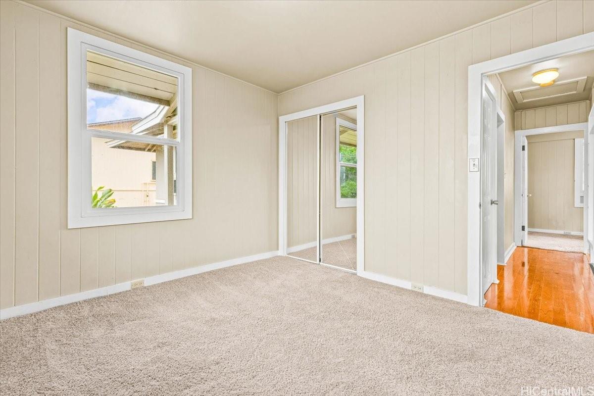 94-1122  Hunakai St Waipahu-lower, Waipahu home - photo 13 of 25