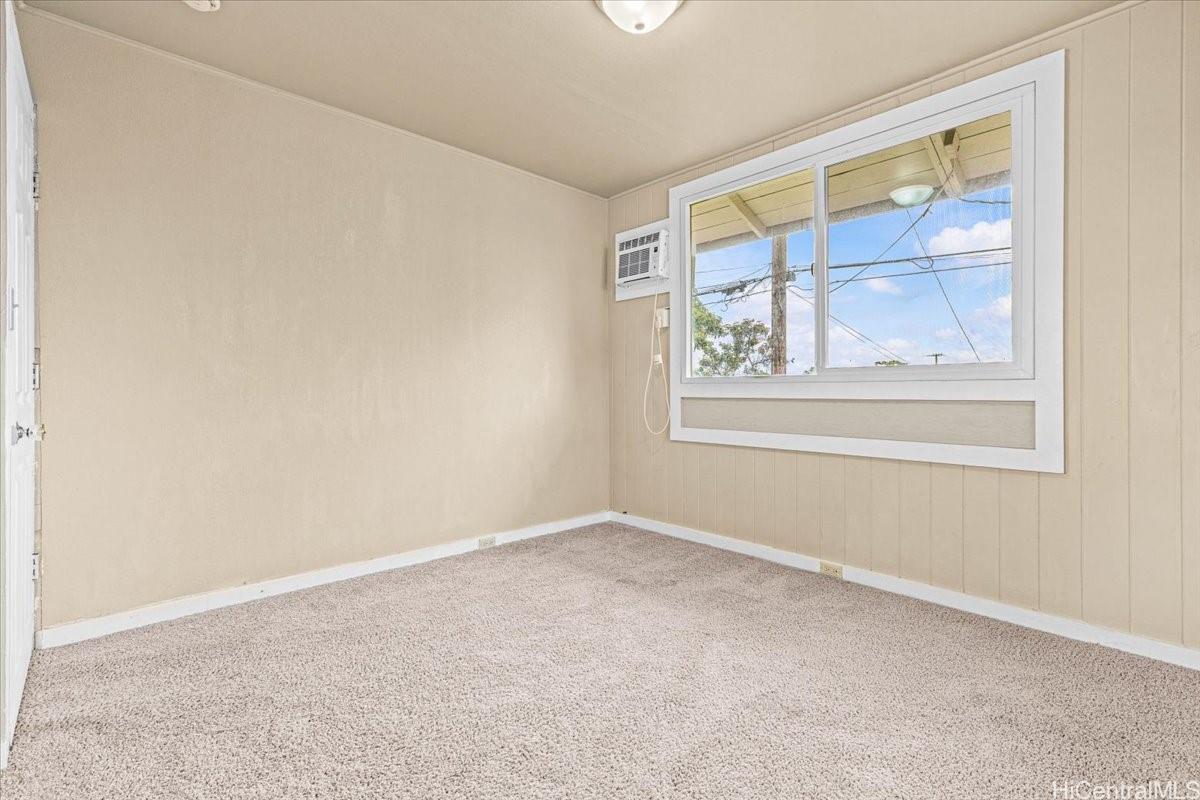 94-1122  Hunakai St Waipahu-lower, Waipahu home - photo 14 of 25