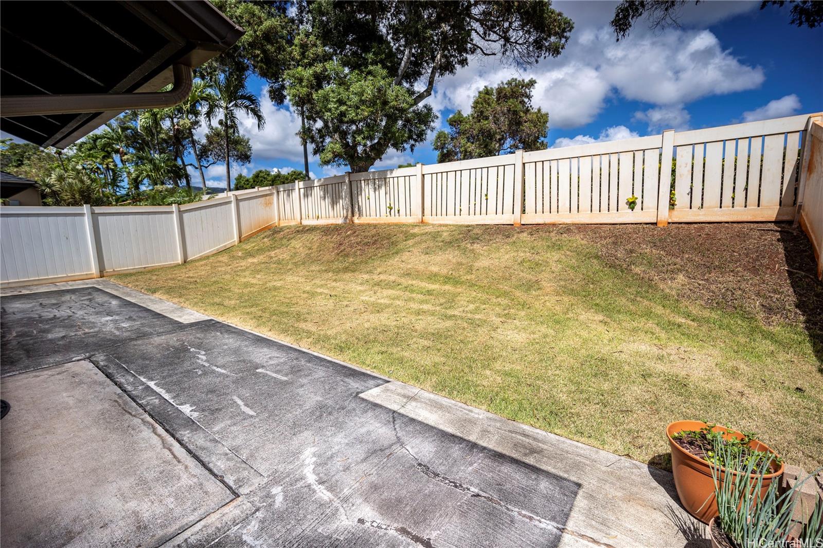 941122  Kapehu Street Royal Kunia, Waipahu home - photo 21 of 25