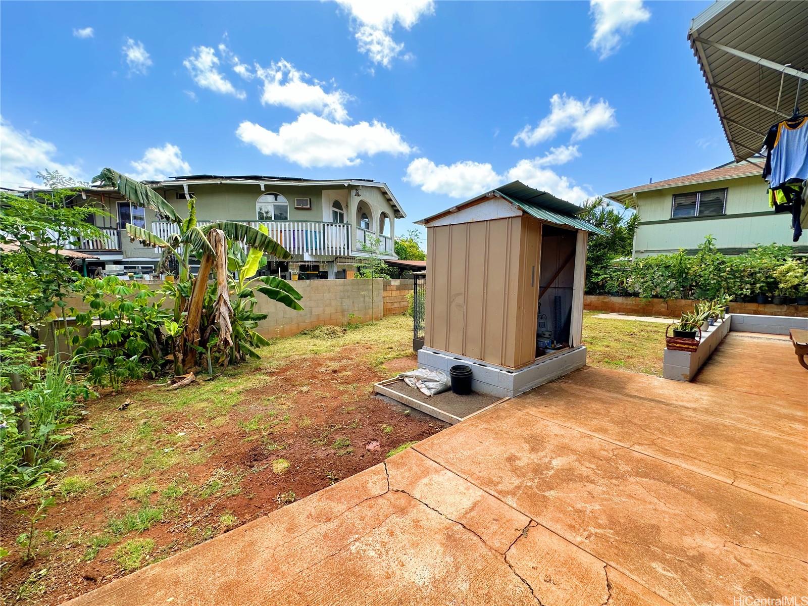 94-1125  Nalii Street Waipahu-lower, Waipahu home - photo 12 of 22