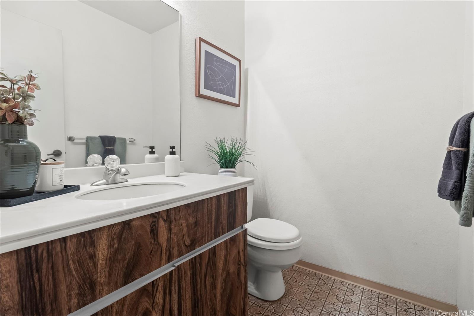 94-1127  Polinahe Place Waipio Gentry, Waipahu home - photo 12 of 23