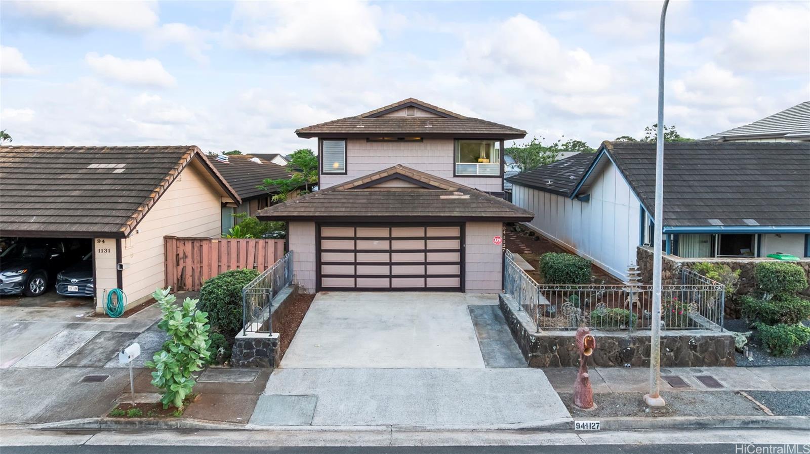 94-1127  Polinahe Place Waipio Gentry, Waipahu home - photo 9 of 23