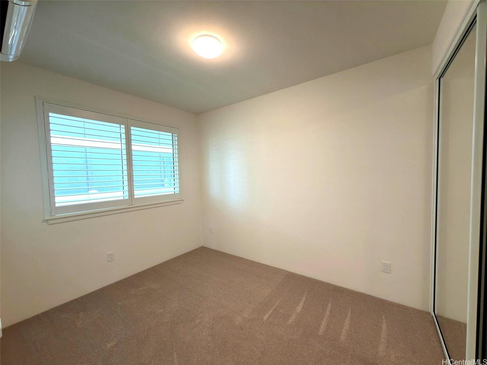 94-1133  Halekukui Street Koa Ridge, Waipahu home - photo 11 of 15