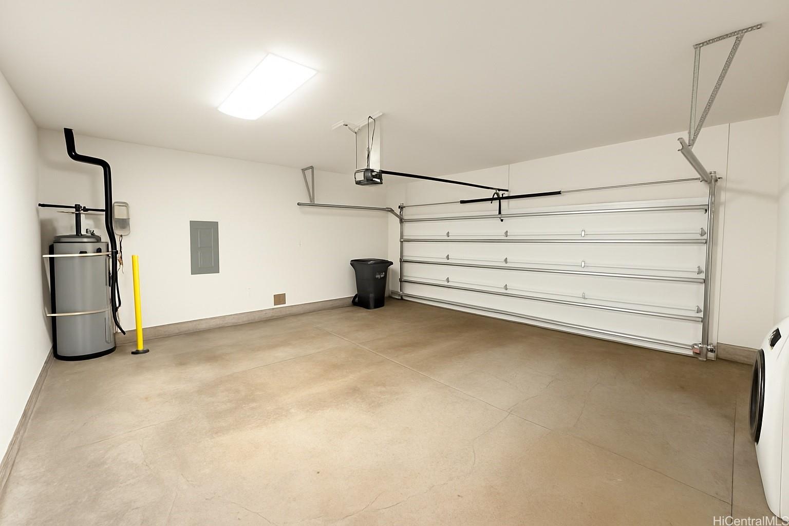 94-1133  Halekukui Street Koa Ridge, Waipahu home - photo 14 of 15