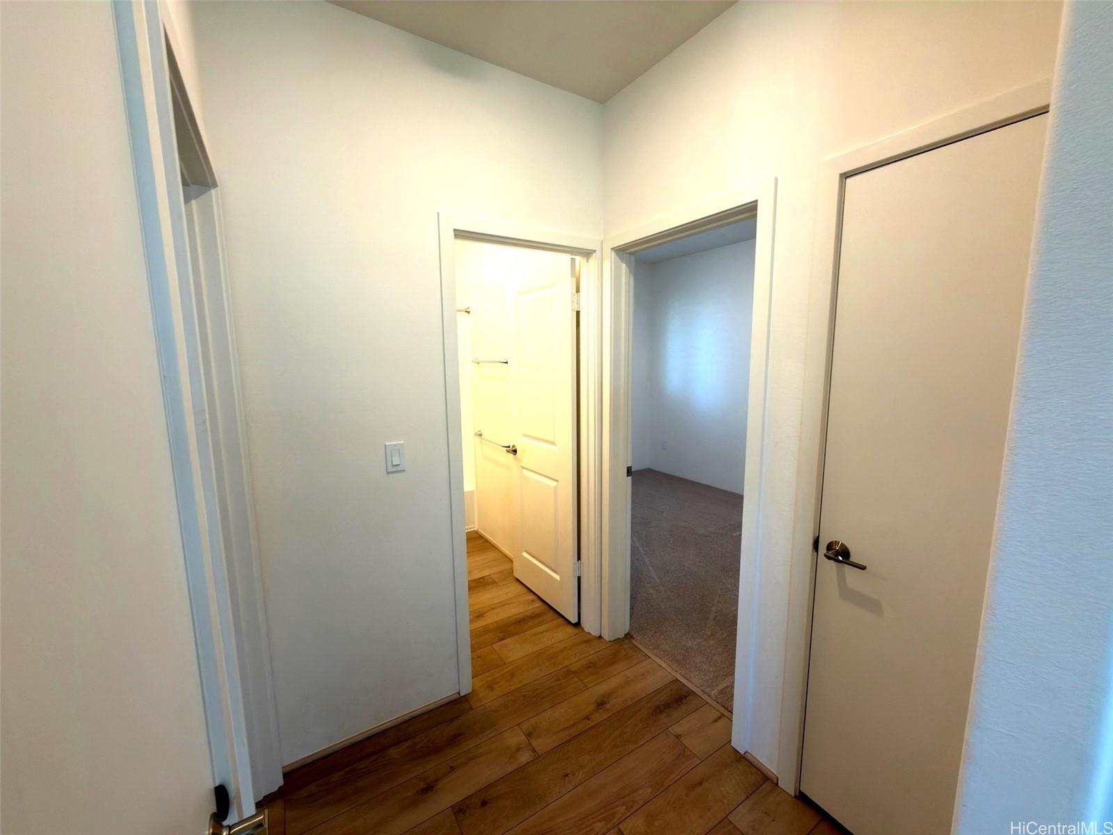 94-1133  Halekukui Street Koa Ridge, Waipahu home - photo 9 of 15