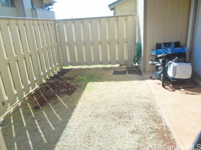 Waipio Garden townhouse # J2, Waipahu, Hawaii - photo 12 of 13