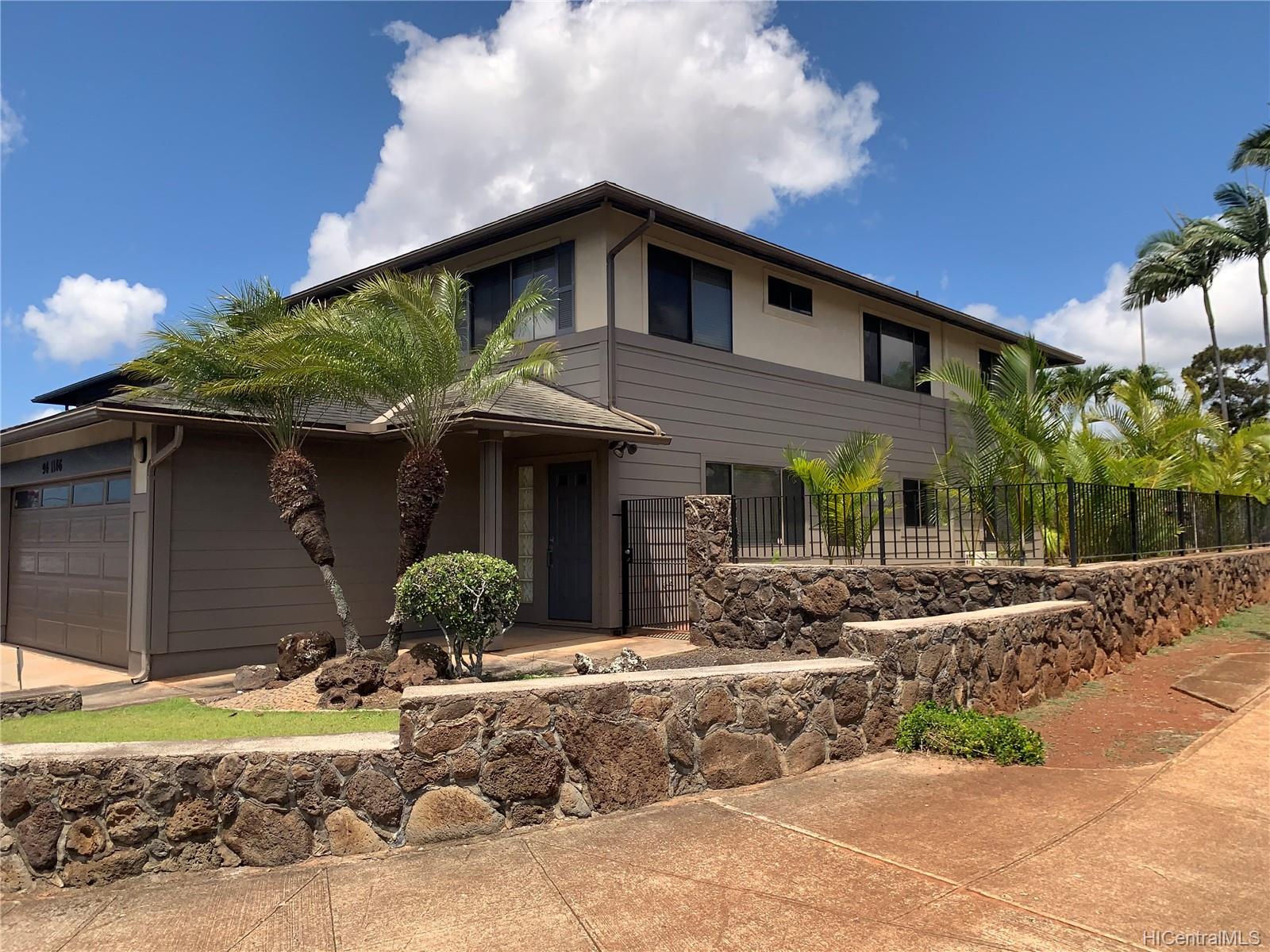 941146 Kapehu Street , Waipahu, Hi 96797 Royal Kunia