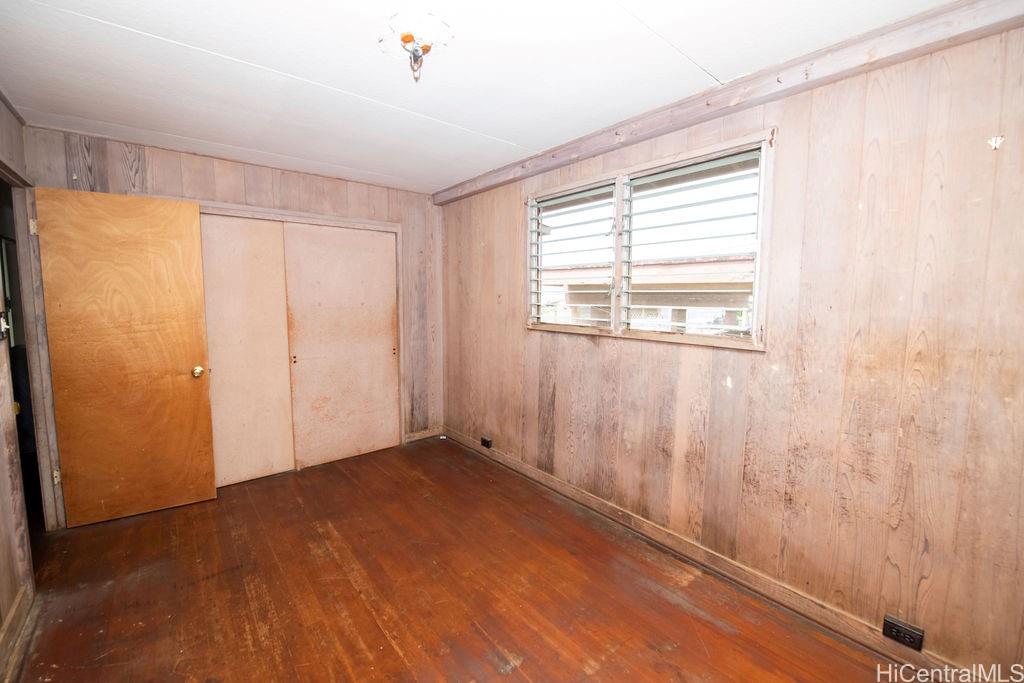 94-1151  Awalai Street Waipahu-lower, Waipahu home - photo 15 of 21