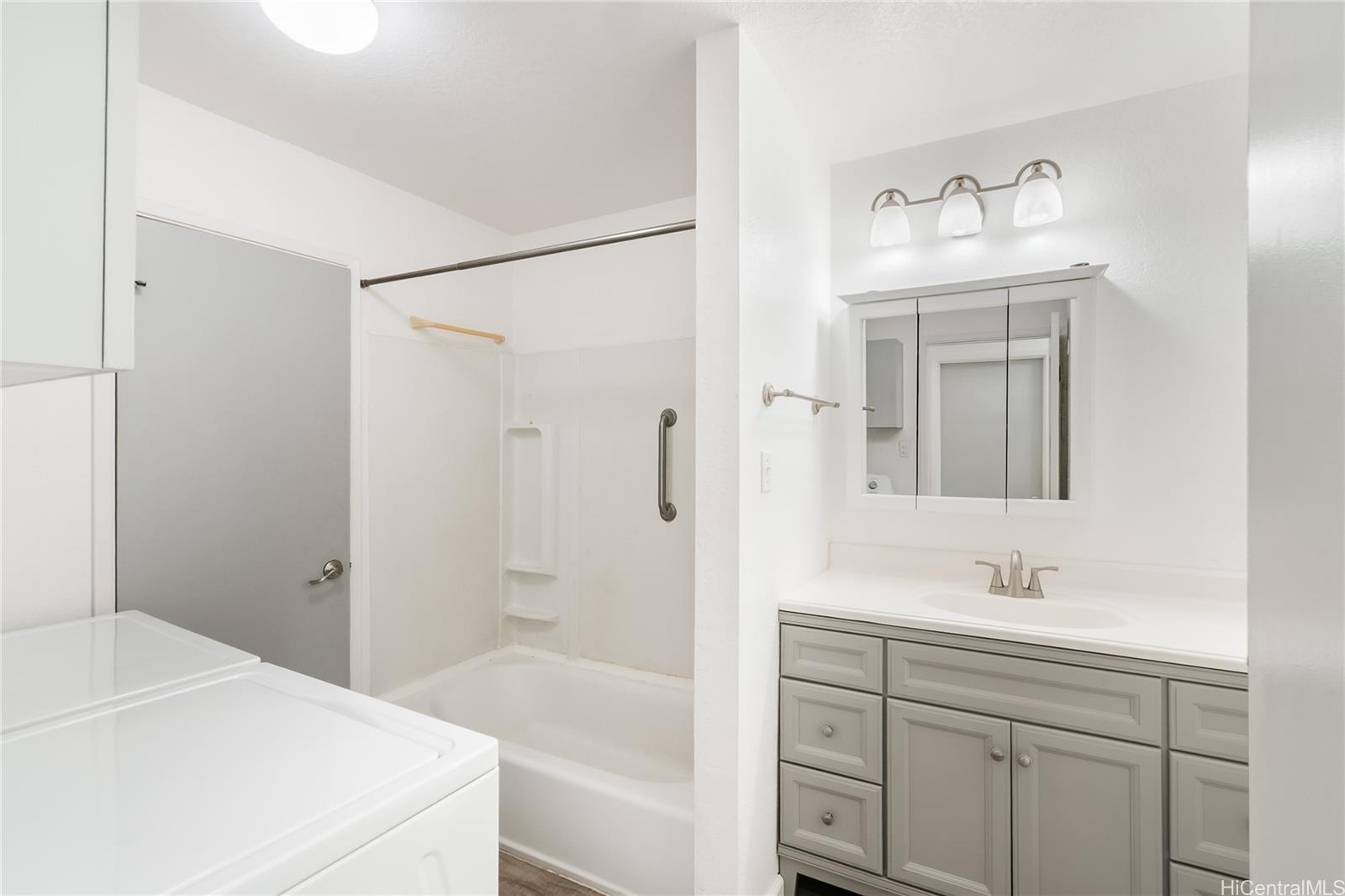 Gentry Waipio CA townhouse # L8, Waipahu, Hawaii - photo 21 of 25