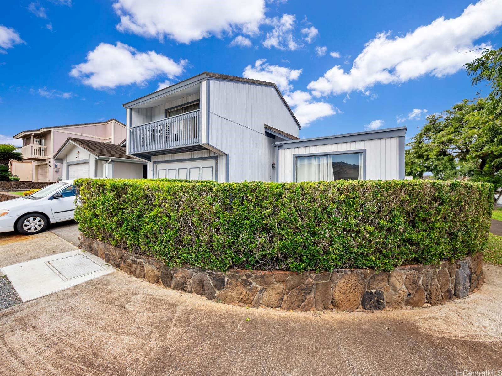 94-1154  Pohu Pl Waipio Gentry, Waipahu home - photo 2 of 17