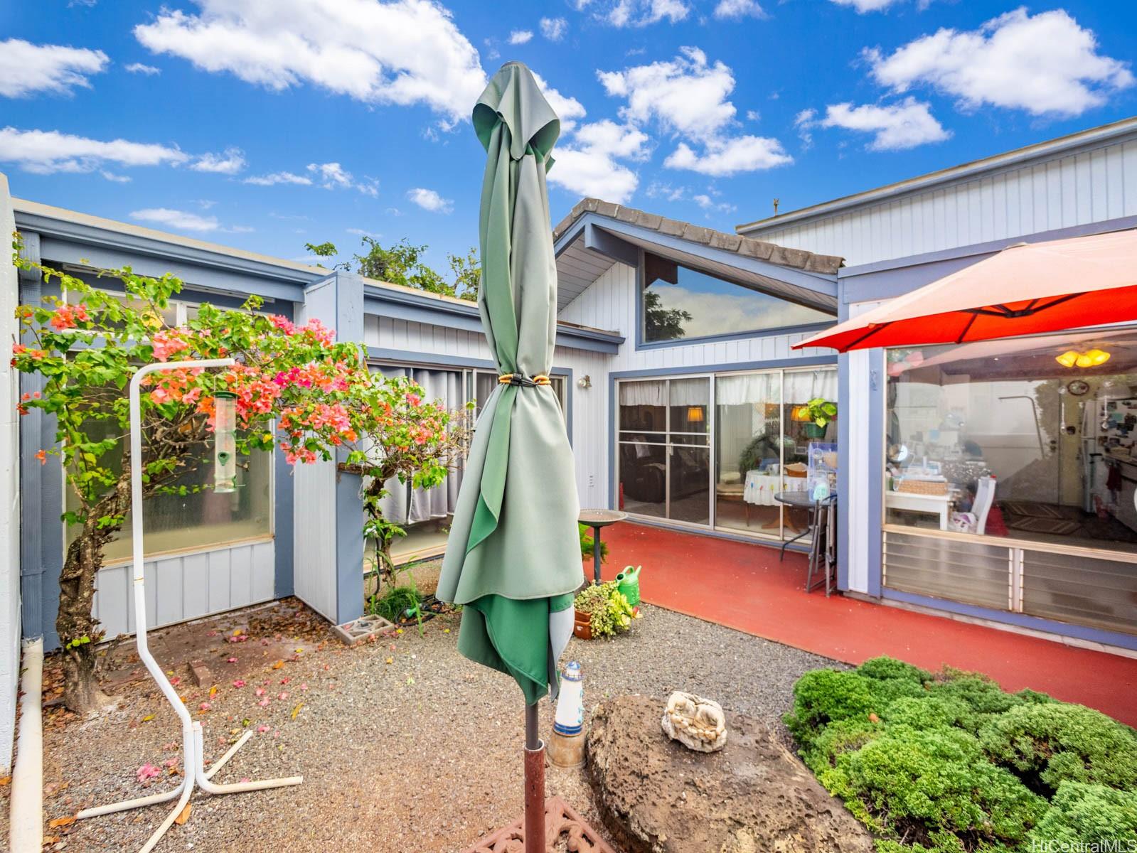 94-1154  Pohu Pl Waipio Gentry, Waipahu home - photo 14 of 17