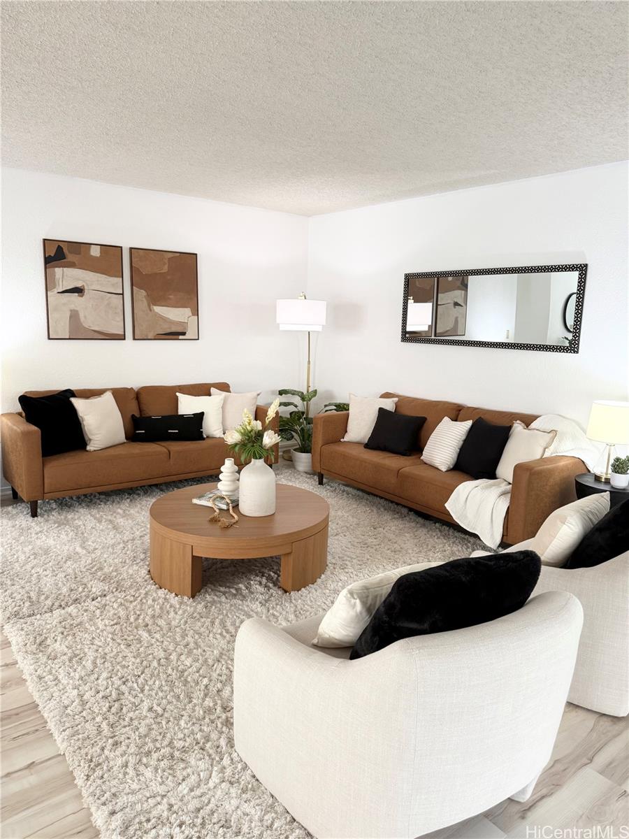 94-1158  Mohalu Street Waipio Gentry, Waipahu home - photo 2 of 16