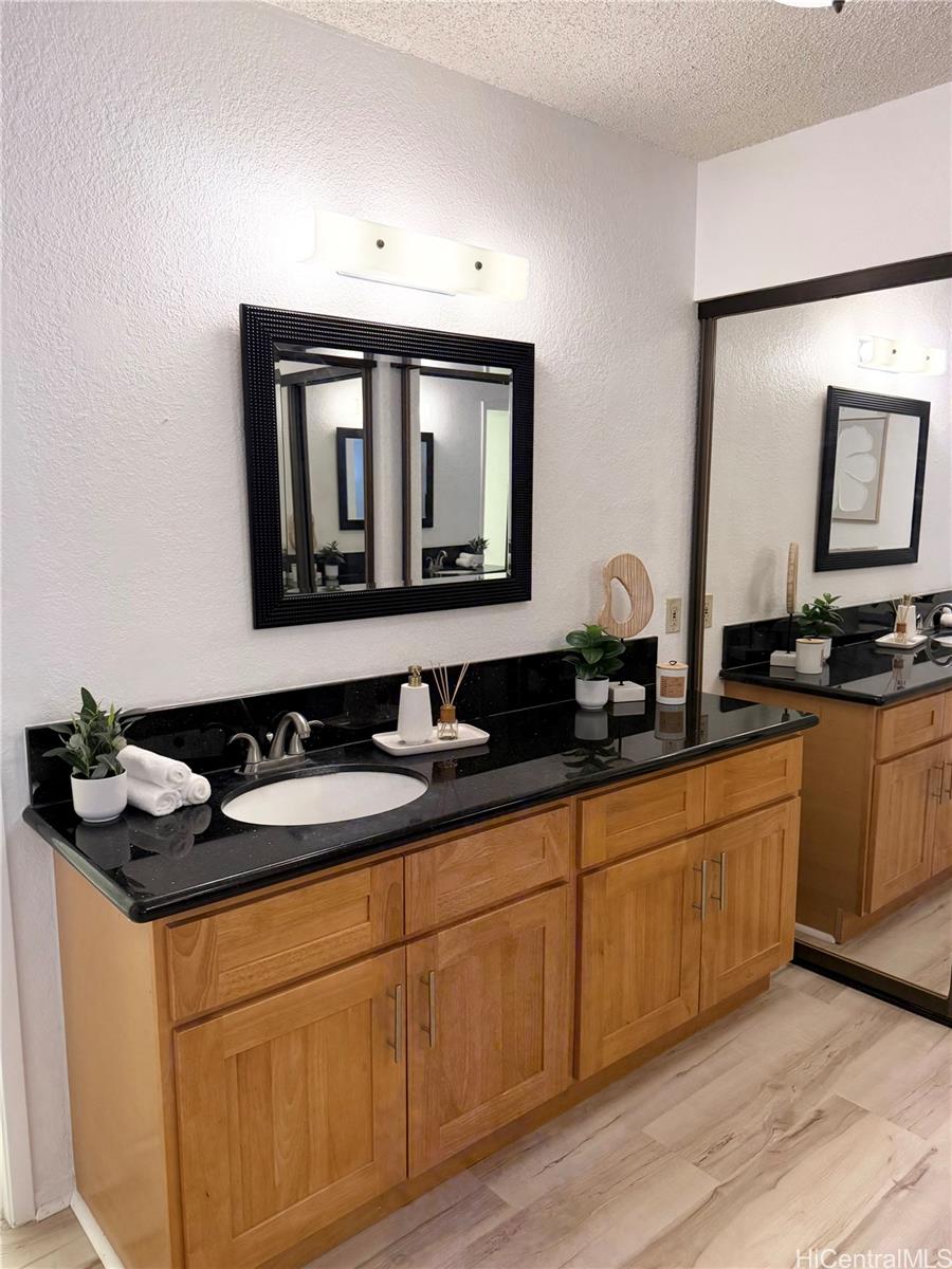 94-1158  Mohalu Street Waipio Gentry, Waipahu home - photo 13 of 16