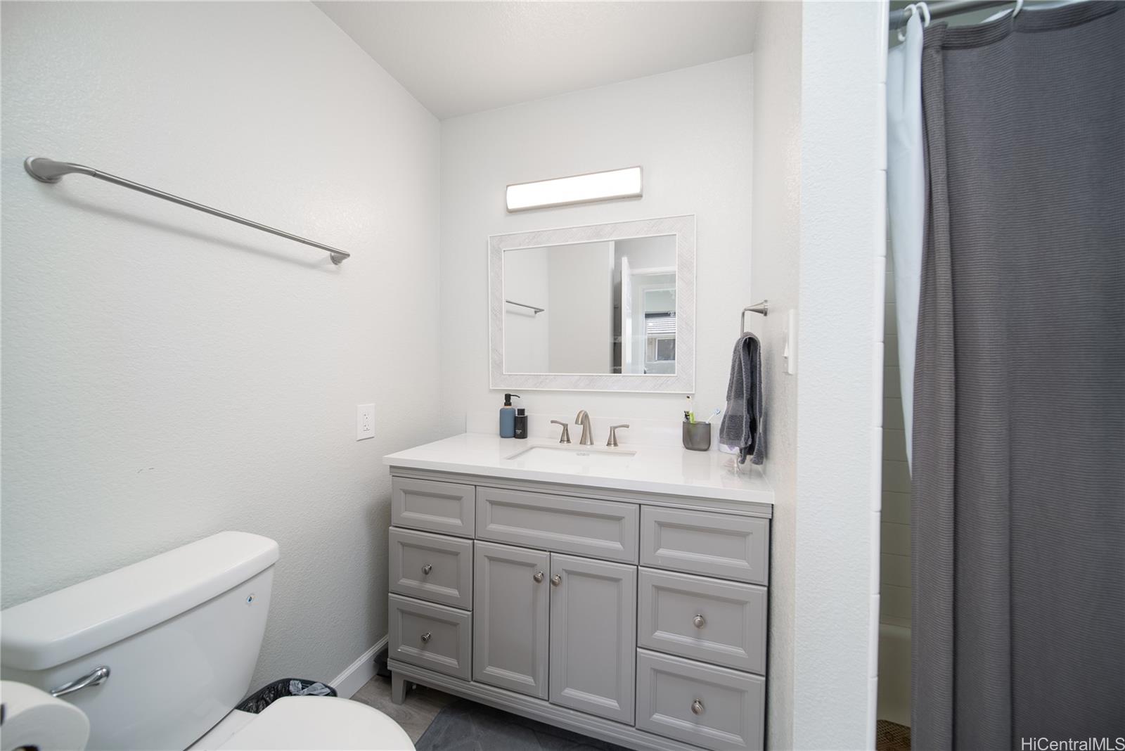 Waipio Gentry townhouse # P8, Waipahu, Hawaii - photo 15 of 25