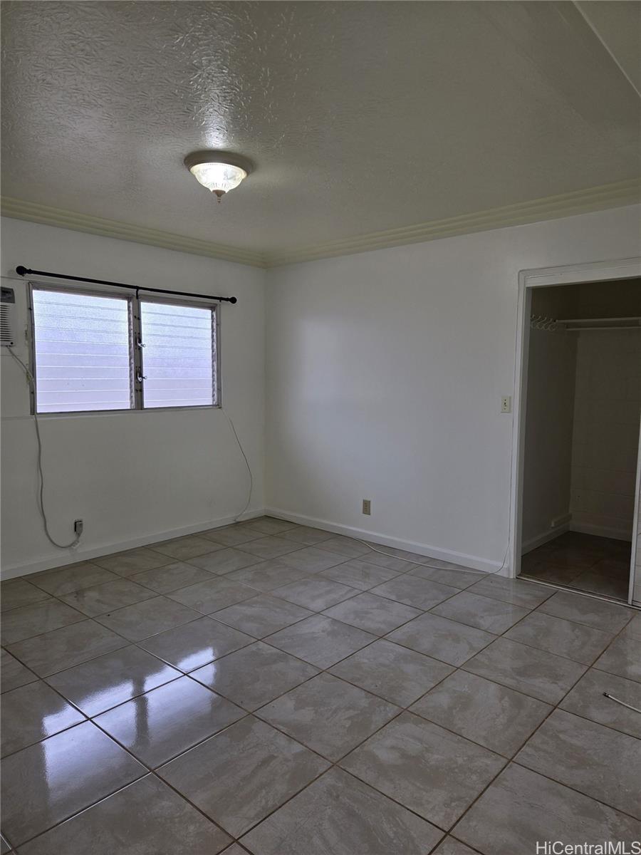 94-1166  Hoomakoa Street Waipahu Estates, Waipahu home - photo 11 of 18