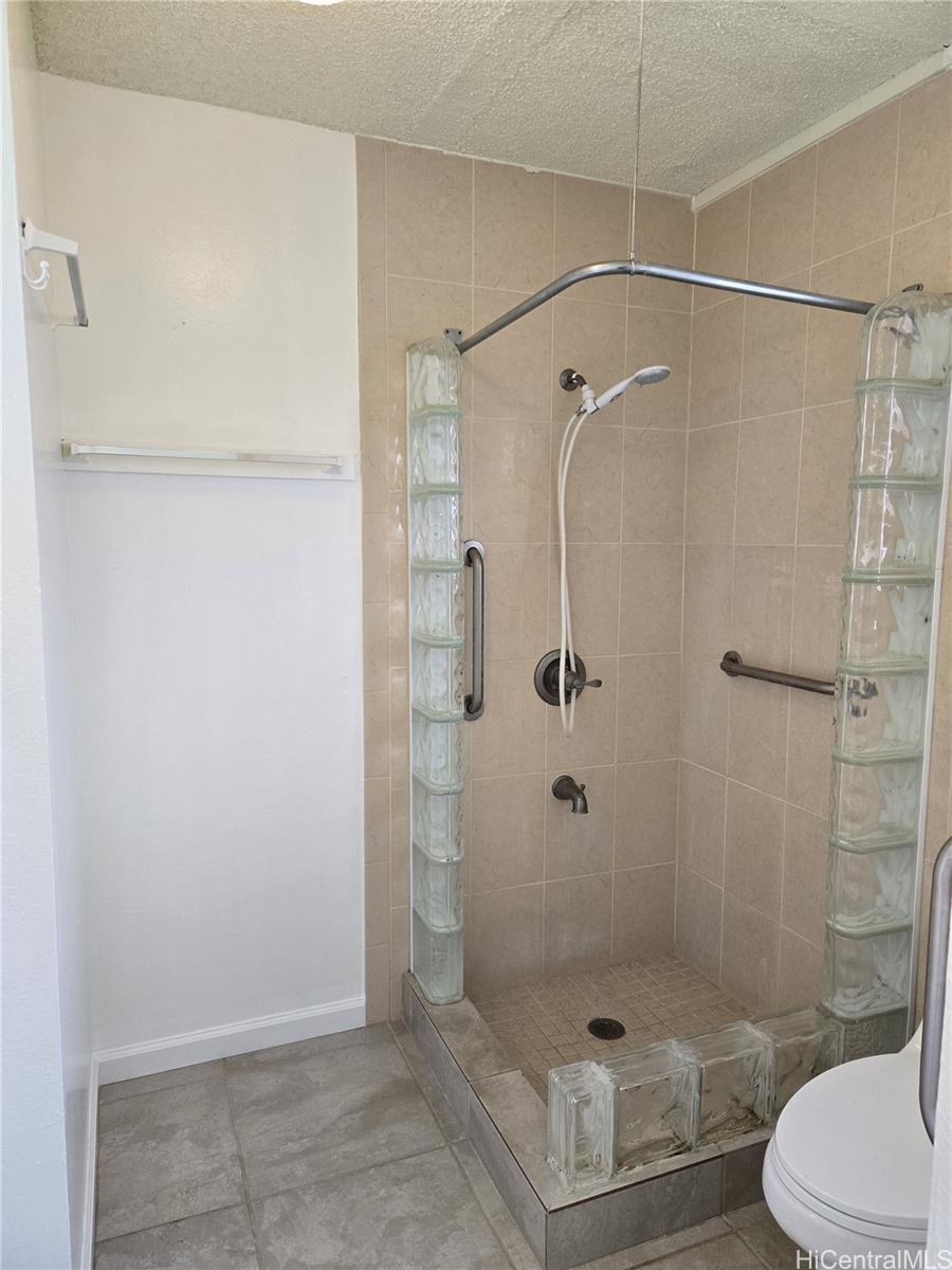 94-1166  Hoomakoa Street Waipahu Estates, Waipahu home - photo 15 of 16