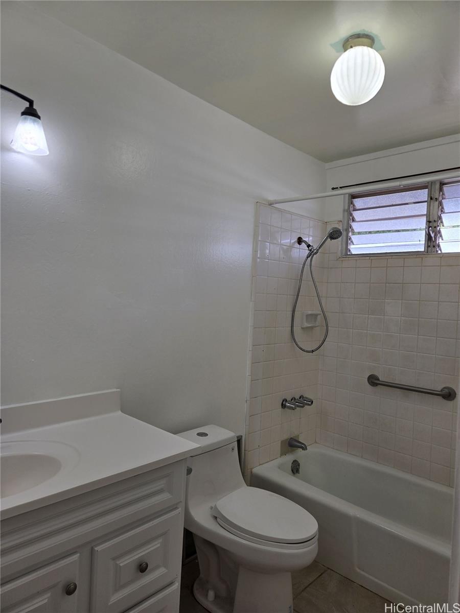 94-1166  Hoomakoa Street Waipahu Estates, Waipahu home - photo 16 of 16