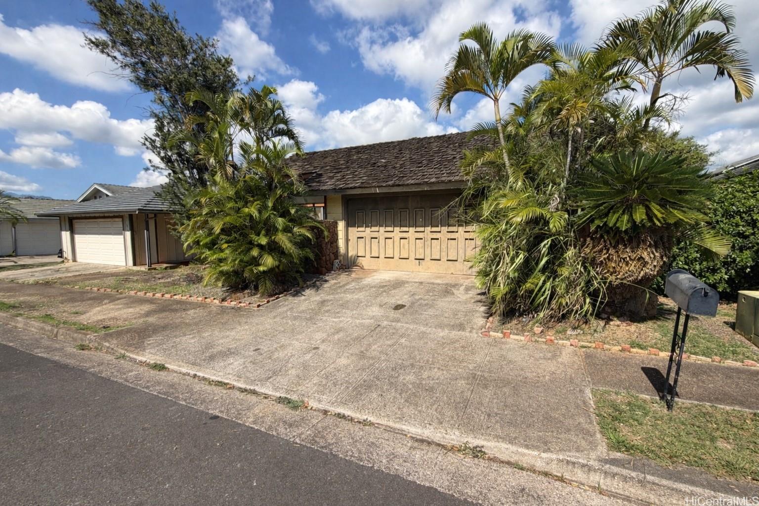 94-1176  Mohalu Street Waipio Gentry,  home - photo 1 of 9