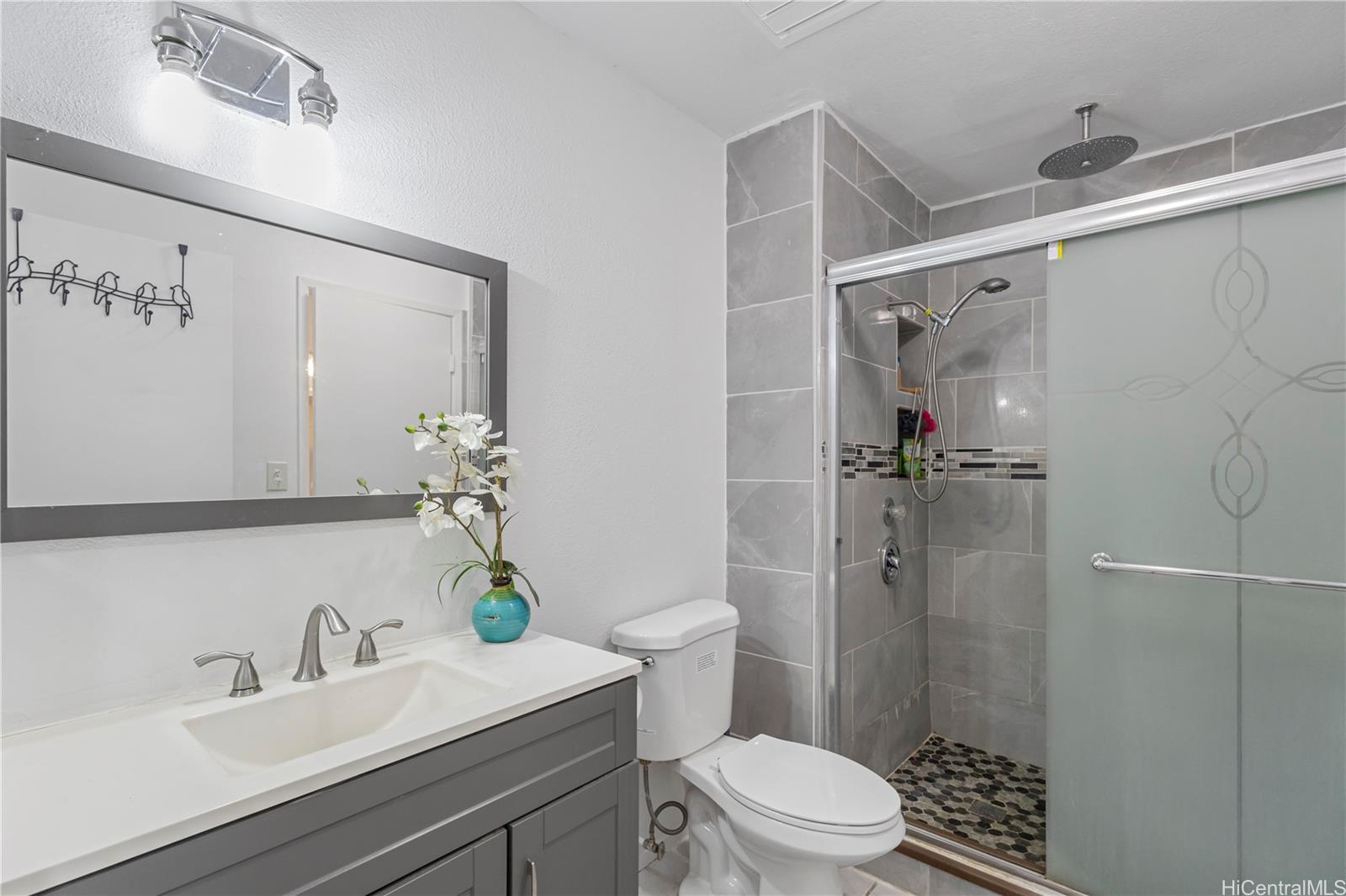 Gentry Waipio townhouse # 14C, Waipahu, Hawaii - photo 11 of 22