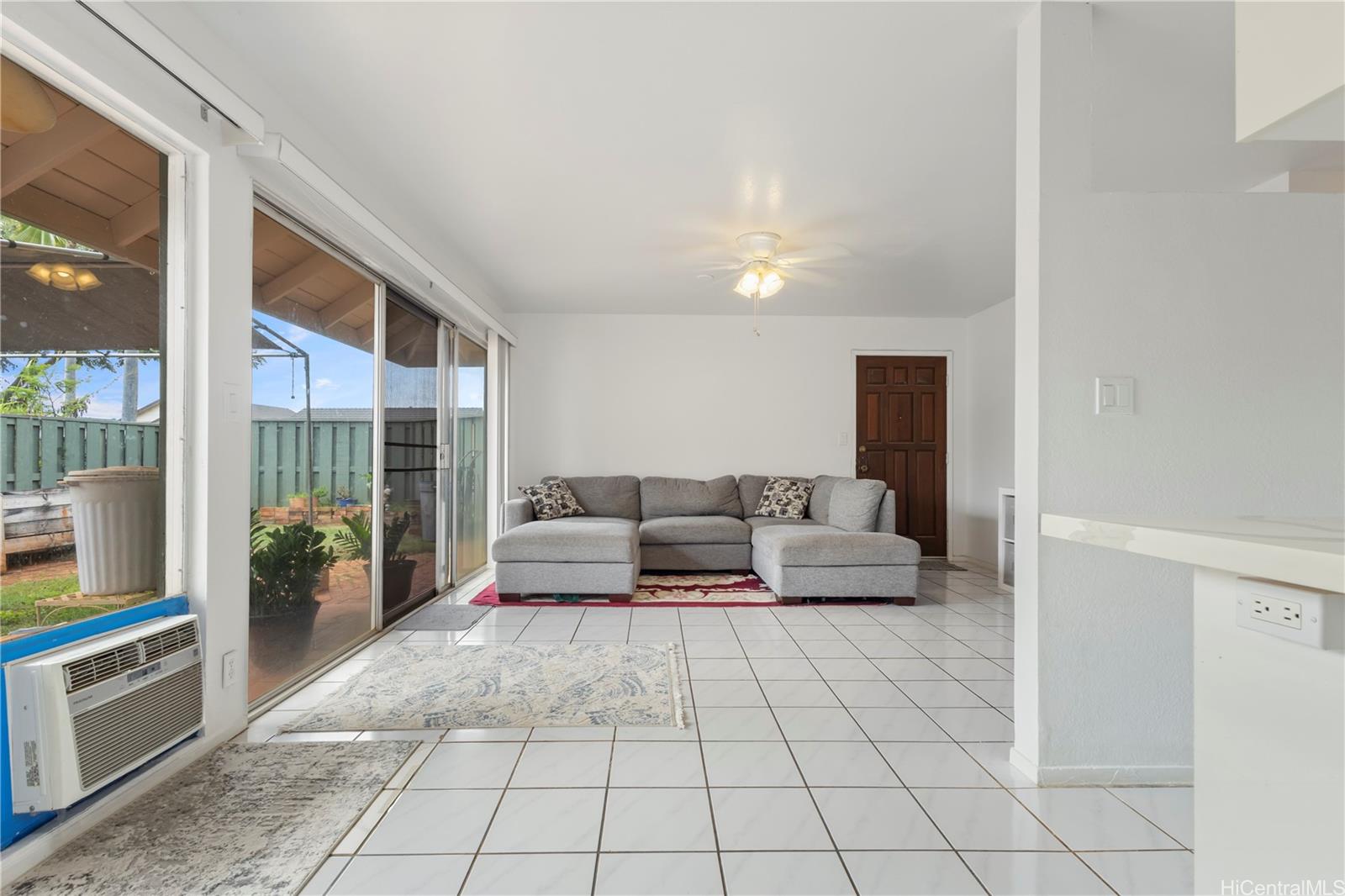 Gentry Waipio townhouse # 14C, Waipahu, Hawaii - photo 14 of 22