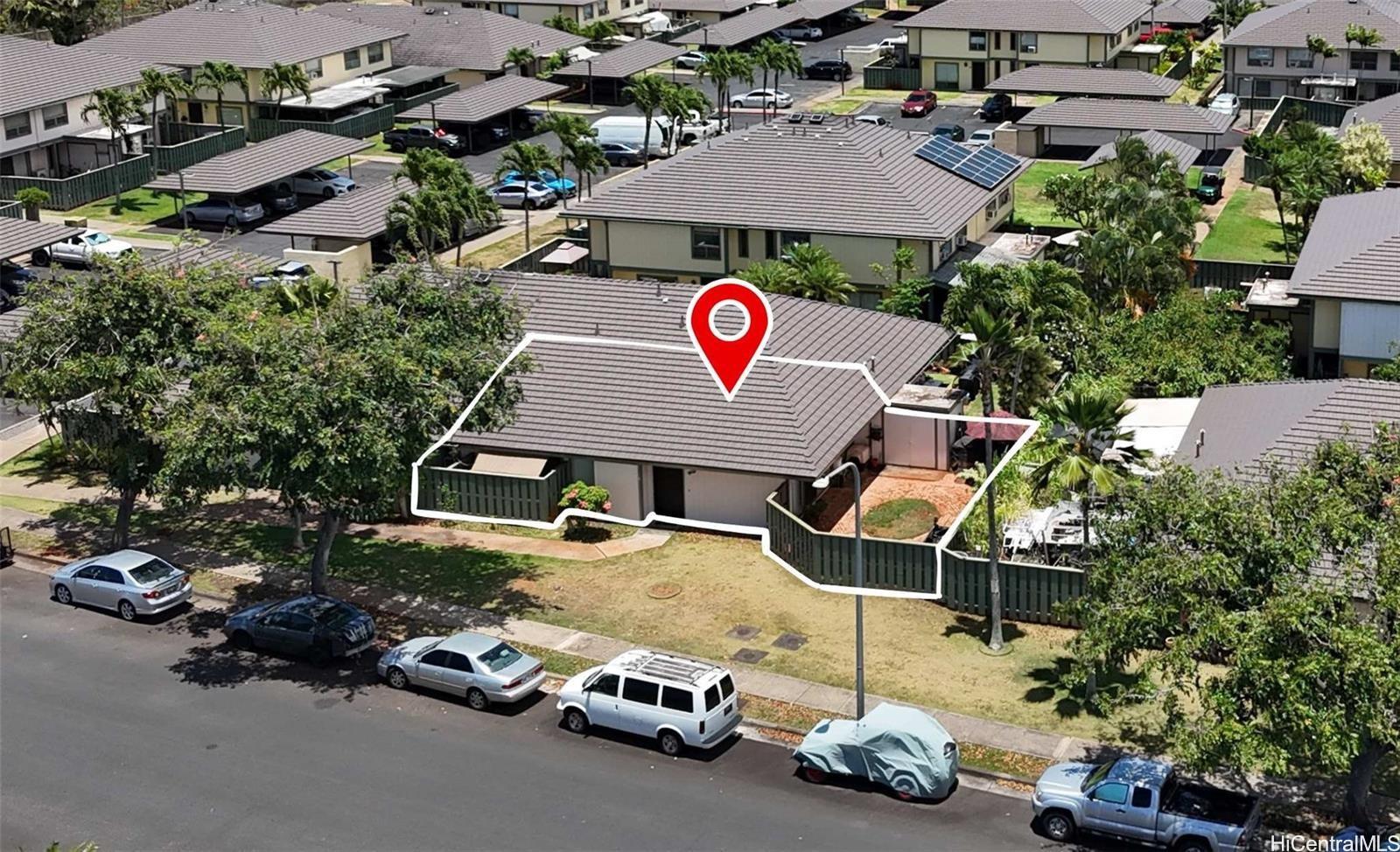 Gentry Waipio townhouse # 14C, Waipahu, Hawaii - photo 3 of 22