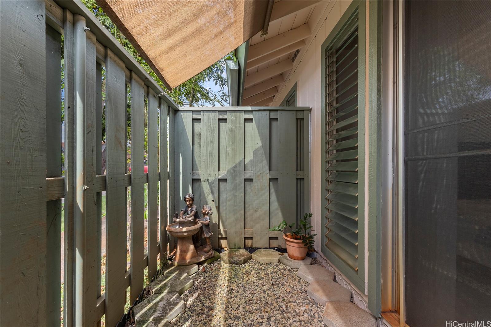 Gentry Waipio townhouse # 14C, Waipahu, Hawaii - photo 9 of 22